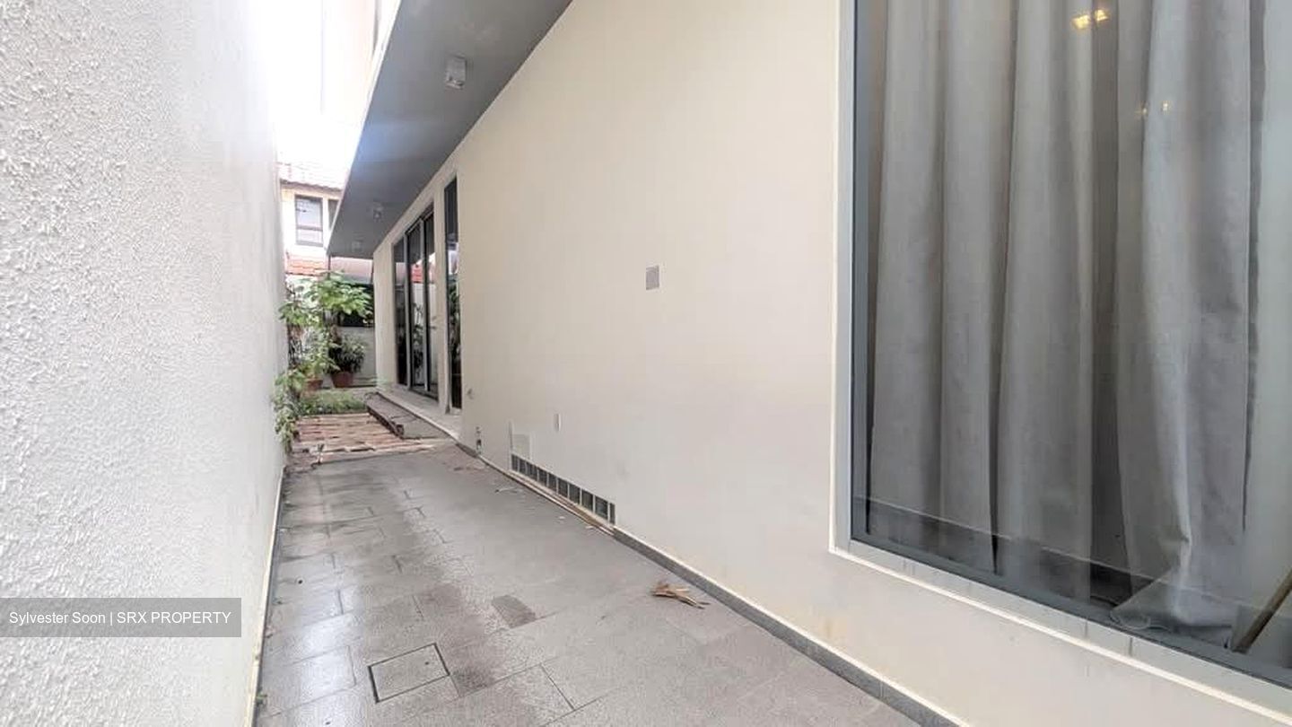 Serangoon Garden Estate (D19), Terrace #568250311